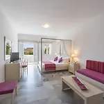 Narges Hotel