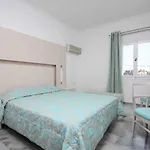 Ξενοδοχείο Narges 4*