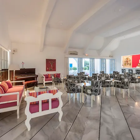 Narges Hotel Aliki (Paros)