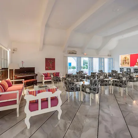 Narges 酒店 Alikí